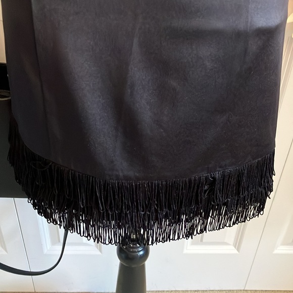 Fabulous LBD with rows of fringe detail at bottom of dress. - Picture 6 of 13